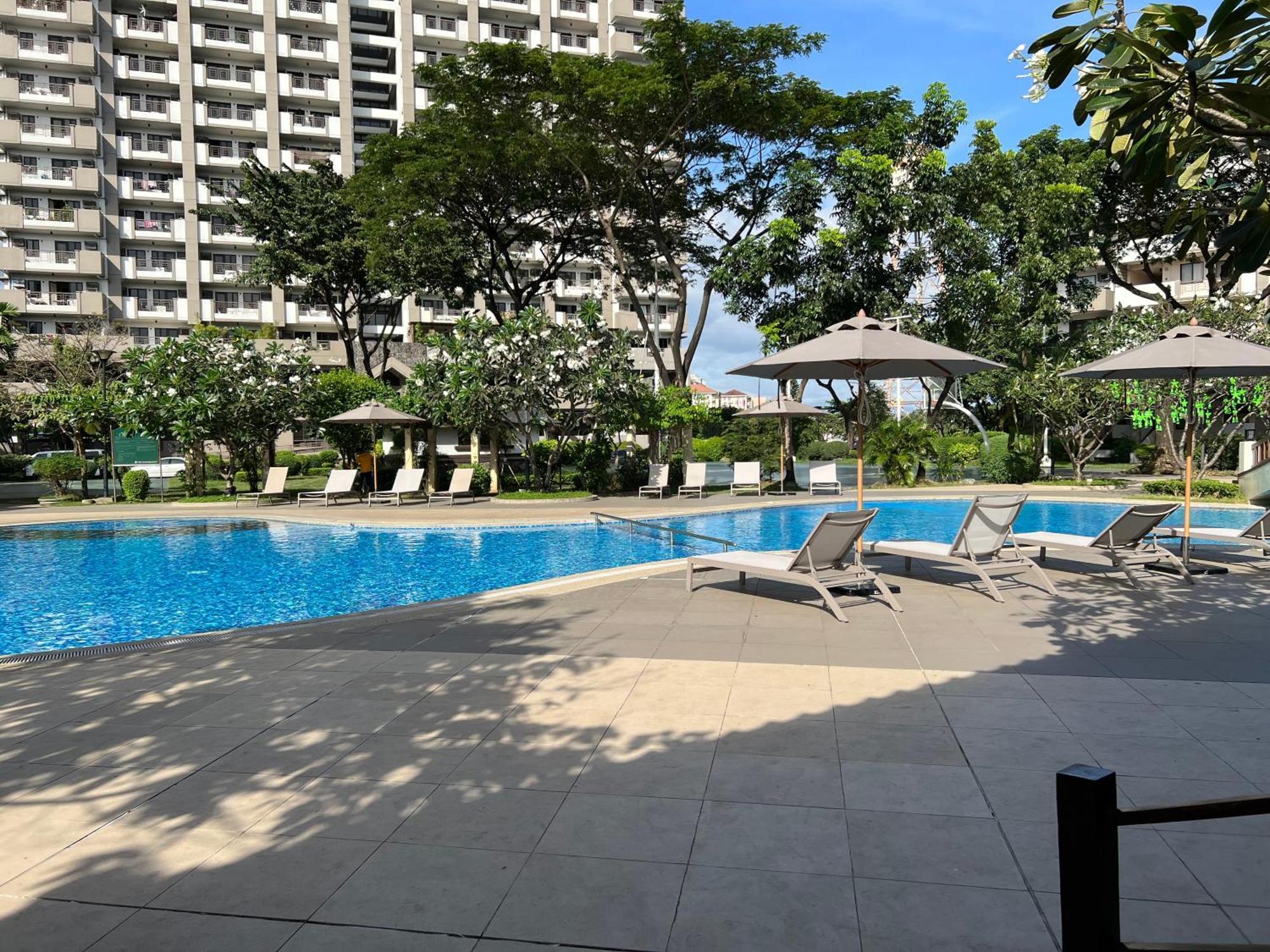 Stunning 2Br Apt, 65 Sq M Netflix At Rosewood Pointe Residences Near Bgc Manila Zewnętrze zdjęcie