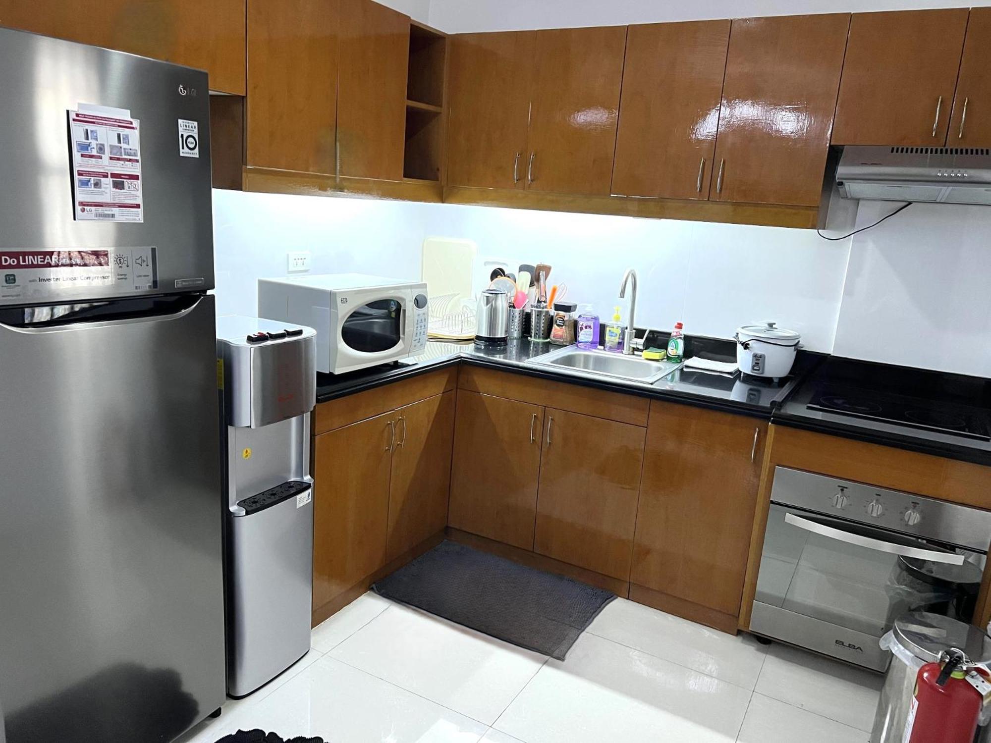 Stunning 2Br Apt, 65 Sq M Netflix At Rosewood Pointe Residences Near Bgc Manila Zewnętrze zdjęcie